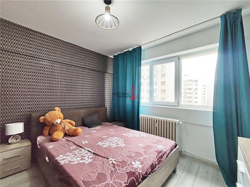 Doamna Ghica, apartament decomandat, renovat, reabilitat